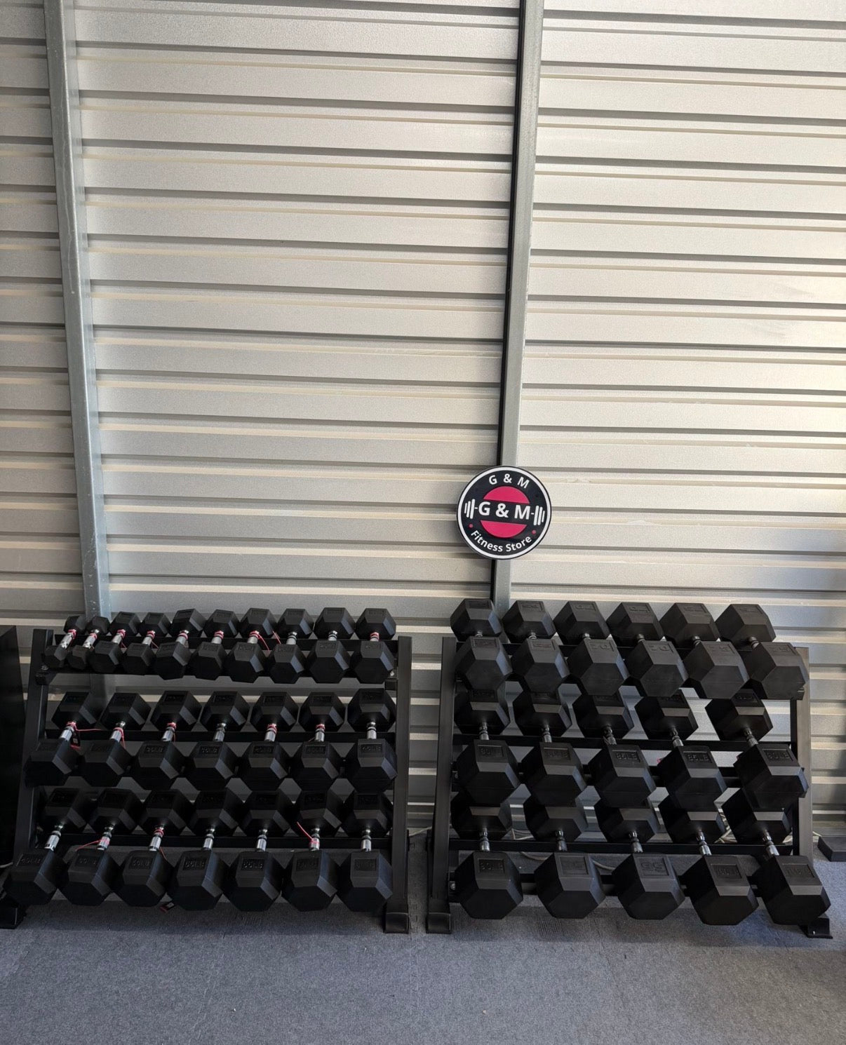Pair of 5-100lb Hex Rubber Dumbbells Set with Two Racks